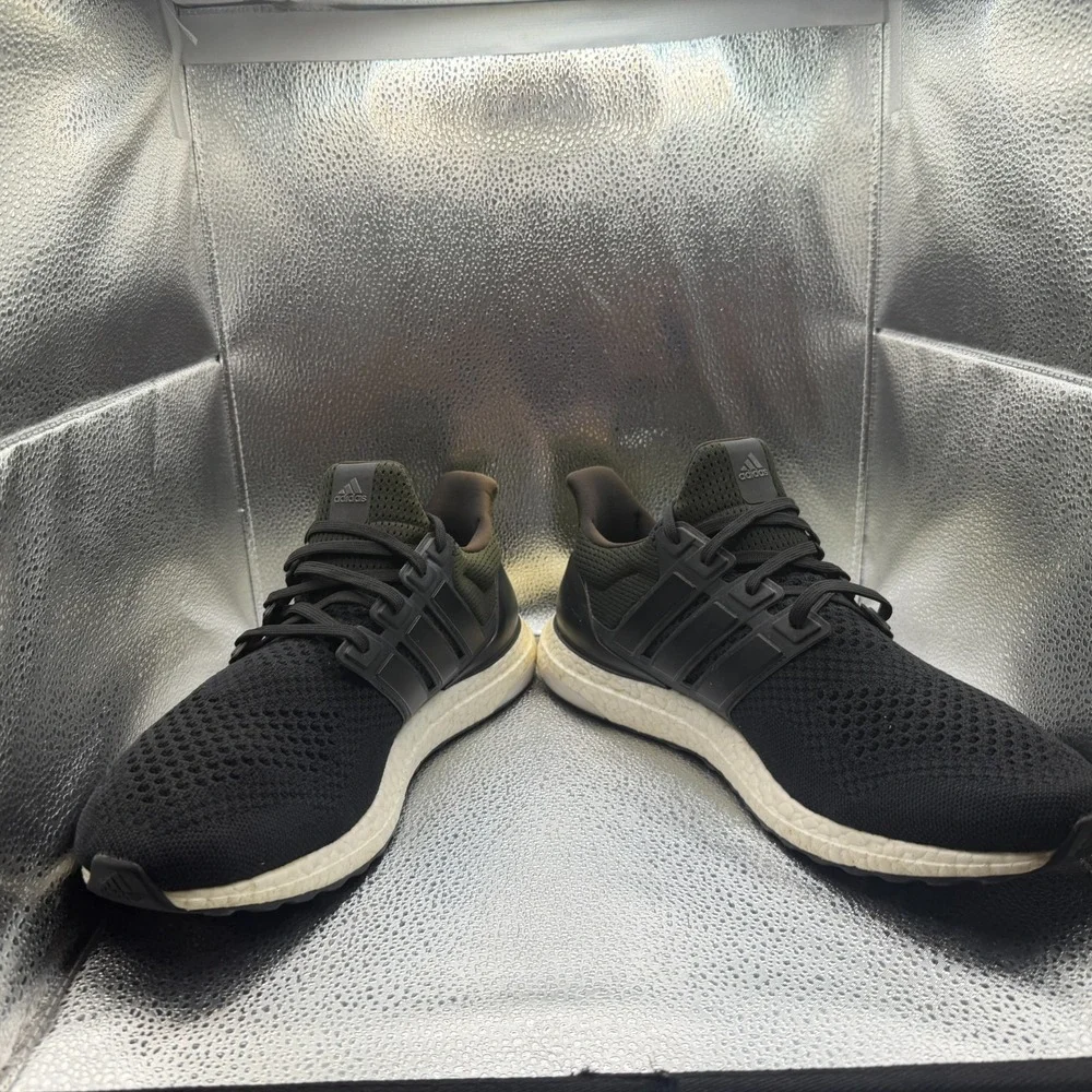 Size 12 Adidas Ultra Boost 1.0 Black White Mens‎ Comfort Running Shoes HQ4201